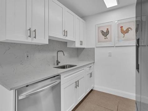 8911 NW 28th Drive Coral Springs FL 33065