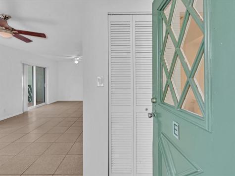 8911 NW 28th Drive Coral Springs FL 33065