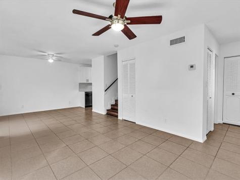 8911 NW 28th Drive Coral Springs FL 33065