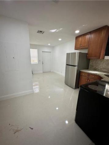 2312 Cleveland Street Hollywood FL 33020