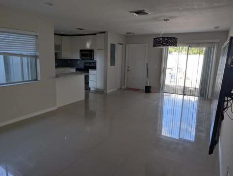 9322 SW 5th Street A Boca Raton FL 33428