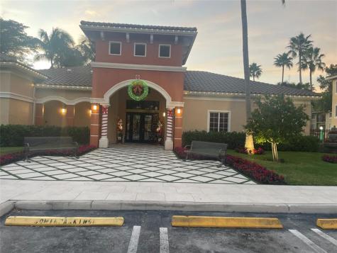 4179 N Haverhill Road West Palm Beach FL 33417
