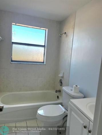 1245 W 24th Street Hialeah FL 33010