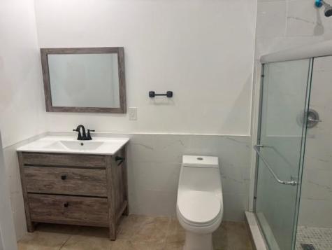 1651 NE 33rd Street Oakland Park FL 33334