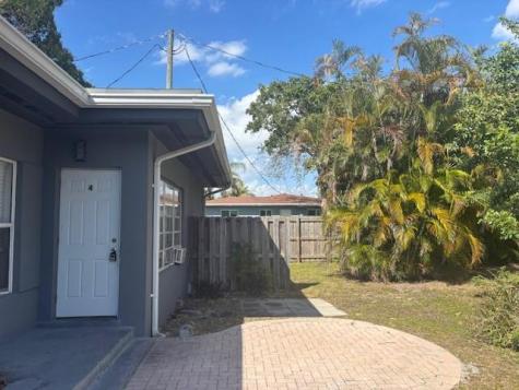 1651 NE 33rd Street Oakland Park FL 33334