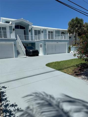2731 NE 28th Court Lighthouse Point FL 33064