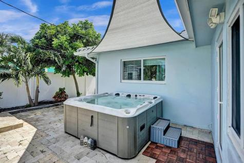 604 NE 25th Avenue Pompano Beach FL 33063