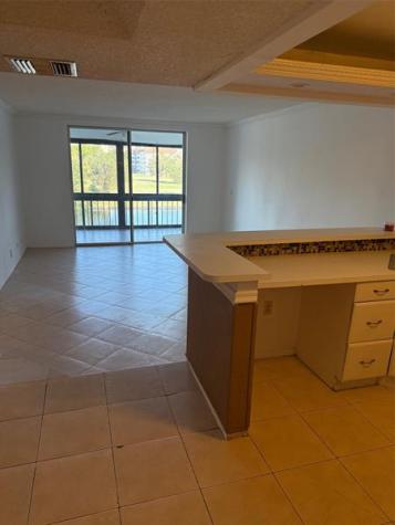 3740 Inverrary Drive Lauderhill FL 33319