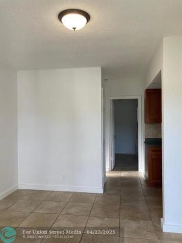 513 SW 2nd Court Pompano Beach FL 33060