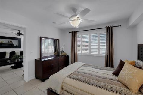 2125 SE 10 Avenue Fort Lauderdale FL 33316
