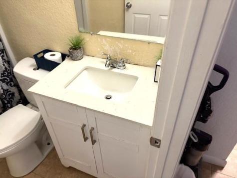 3433 NW 44th Street Lauderdale Lakes FL 33309