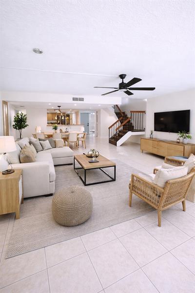 793 NE 206th Street Miami FL 33179
