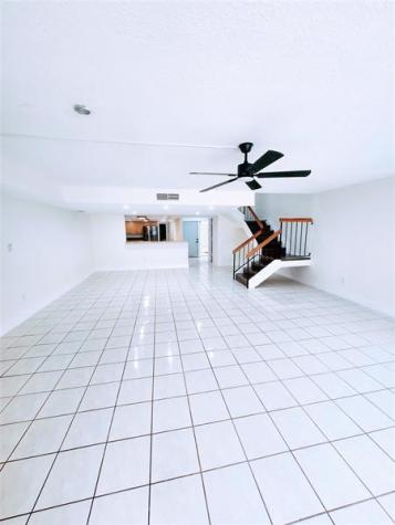 793 NE 206th Street Miami FL 33179