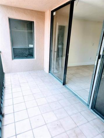 793 NE 206th Street Miami FL 33179