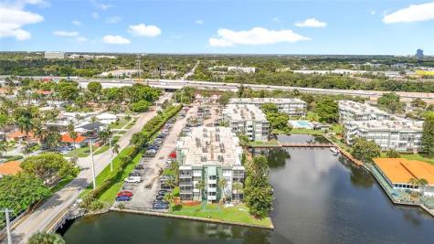 2741 Taft Street Hollywood FL 33020