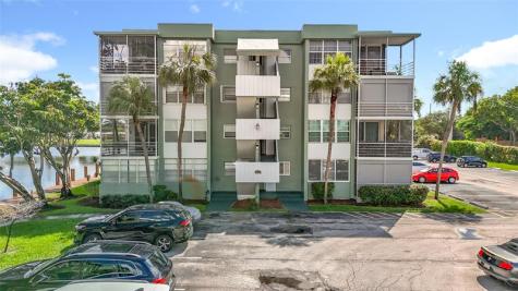 2741 Taft Street Hollywood FL 33020