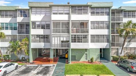 2741 Taft Street Hollywood FL 33020