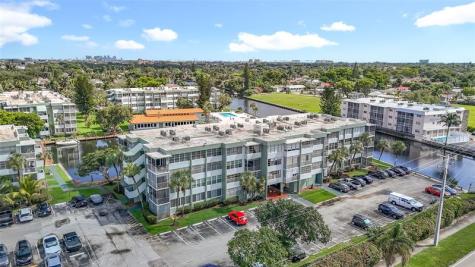 2741 Taft Street Hollywood FL 33020