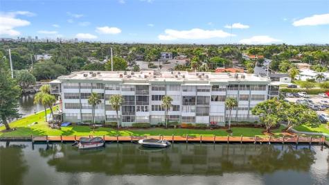2741 Taft Street Hollywood FL 33020