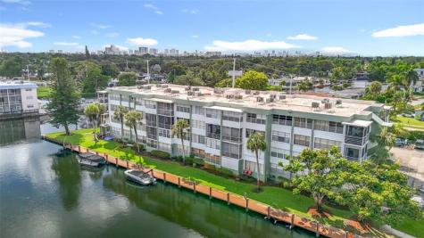 2741 Taft Street Hollywood FL 33020