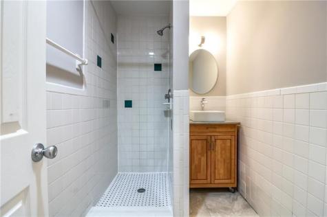 260 NE 58th Street Oakland Park FL 33334