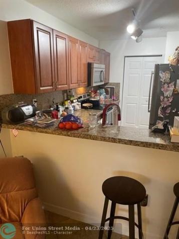 143 SW Terrace Pembroke Pines FL 33027