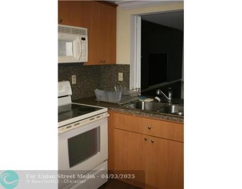 1915 Brickell Avenue Miami FL 33129