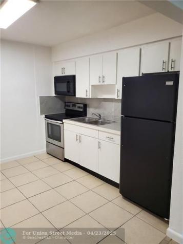 1713 SW 11th Court Fort Lauderdale FL 33312