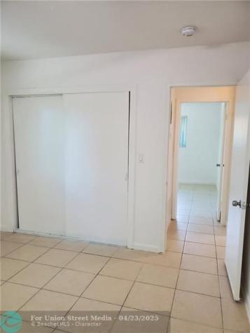 1713 SW 11th Court Fort Lauderdale FL 33312