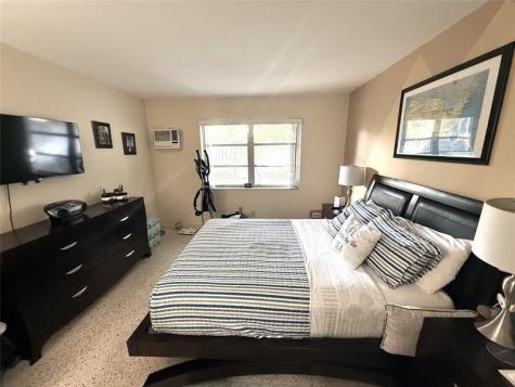 2120 NE 56th Street Fort Lauderdale FL 33308