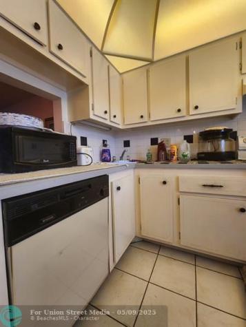 5851 NW 62nd Avenue Tamarac FL 33319