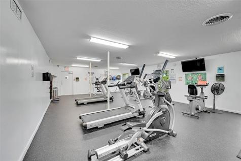 23 Abbey Lane Delray Beach FL 33446