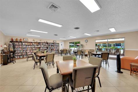 23 Abbey Lane Delray Beach FL 33446