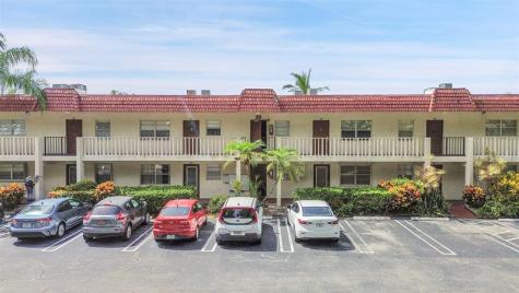 23 Abbey Lane Delray Beach FL 33446