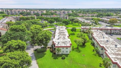 23 Abbey Lane Delray Beach FL 33446