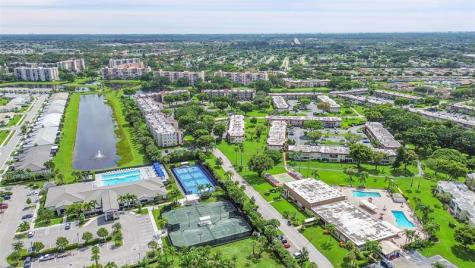 23 Abbey Lane Delray Beach FL 33446