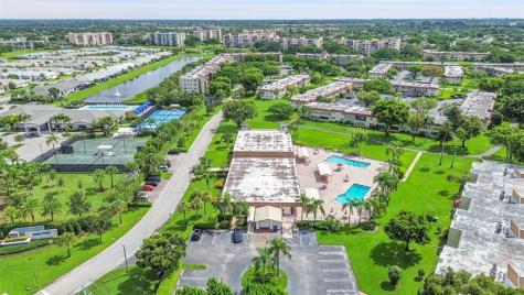 23 Abbey Lane Delray Beach FL 33446