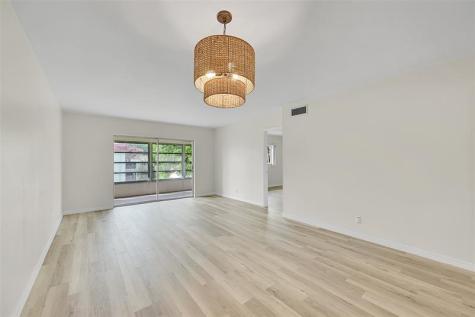 23 Abbey Lane Delray Beach FL 33446