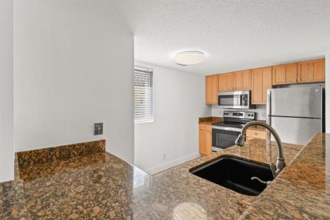 1040 Lake Shore Drive West Palm Beach FL 33403