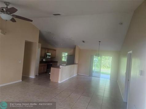 1318 SW Kapok Avenue Port St Lucie FL 34953