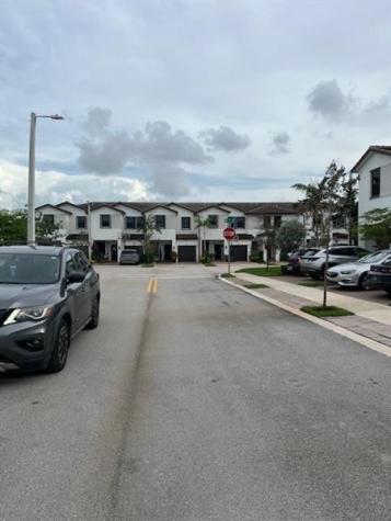 185 SW 185th Way Pembroke Pines FL 33029