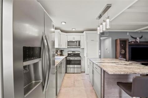 352 Saxony Trail Delray Beach FL 33446