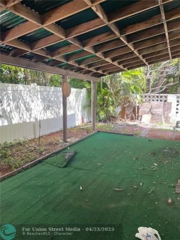 1425 NE 56th Street Fort Lauderdale FL 33334