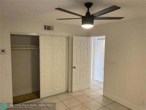 1425 NE 56th Street Fort Lauderdale FL 33334