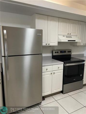 1425 NE 56th Street Fort Lauderdale FL 33334