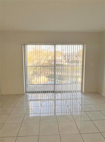 2423 NW 89th Drive Coral Springs FL 33065