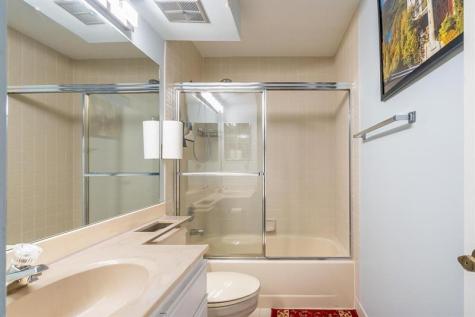 3351 Emerald Oaks Drive Hollywood FL 33021