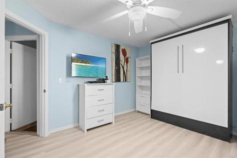 3351 Emerald Oaks Drive Hollywood FL 33021