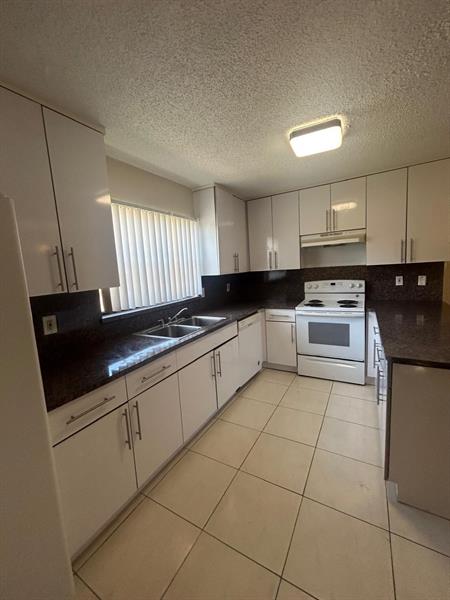 5821 Swordfish Court Tamarac FL 33319