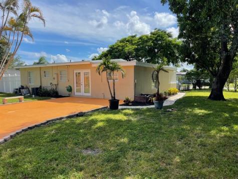 1809 NW 13th Court Fort Lauderdale FL 33311